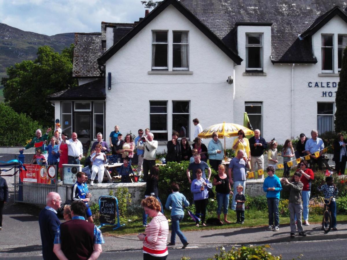 Caledonian Hotel Fort Augustus Esterno foto