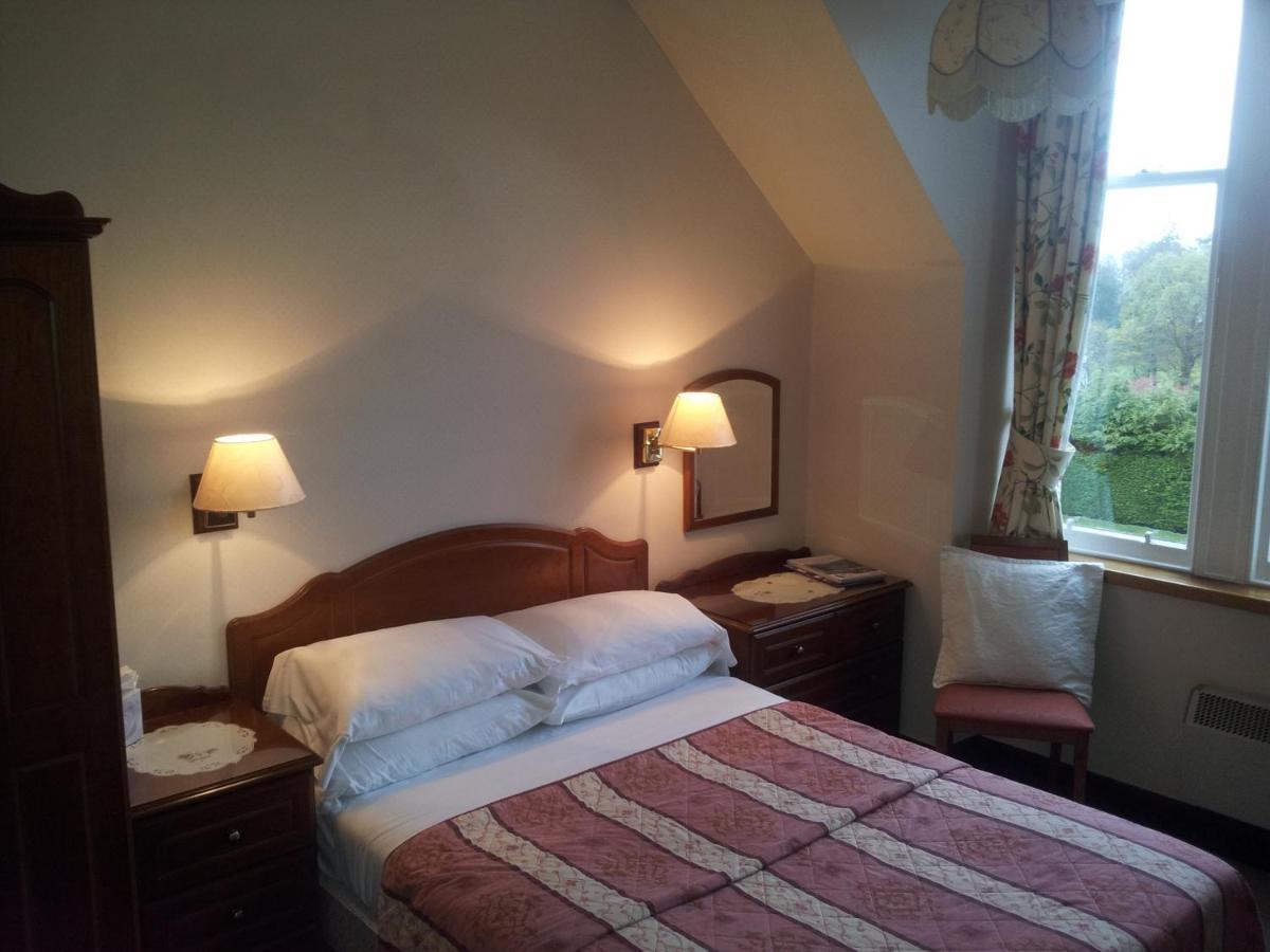 Caledonian Hotel Fort Augustus Esterno foto